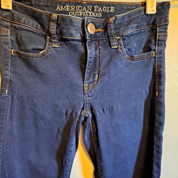 American Eagle Super Super Stretch Jegging Crop/Capri Jeans - Picture 4 of 9